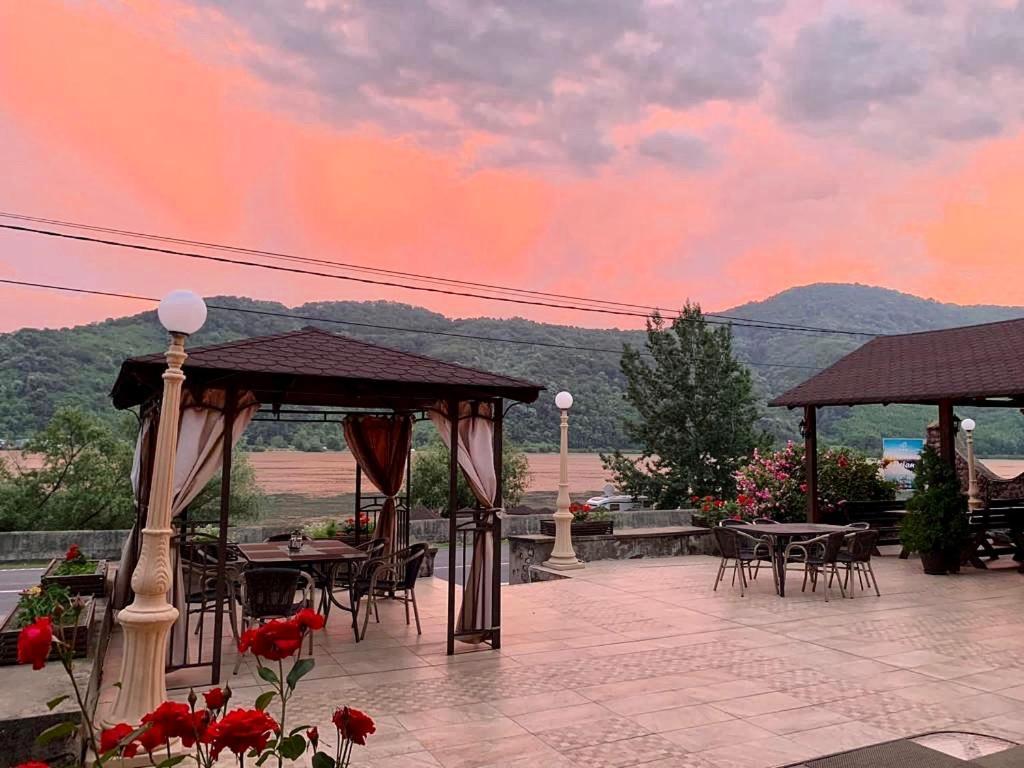 Pensiunea Deian-Clisura Dunarii Moldova Noua Exterior foto